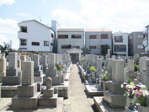 尼崎市東富松墓地の写真