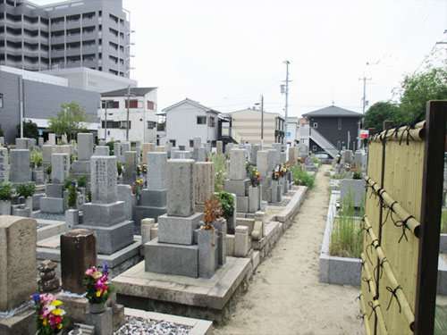 尼崎市稲葉荘共同墓地の写真