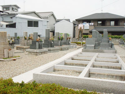 尼崎市口田中墓地のお墓写真